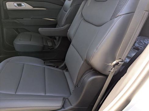 New 2026 Ford Explorer Active image 14