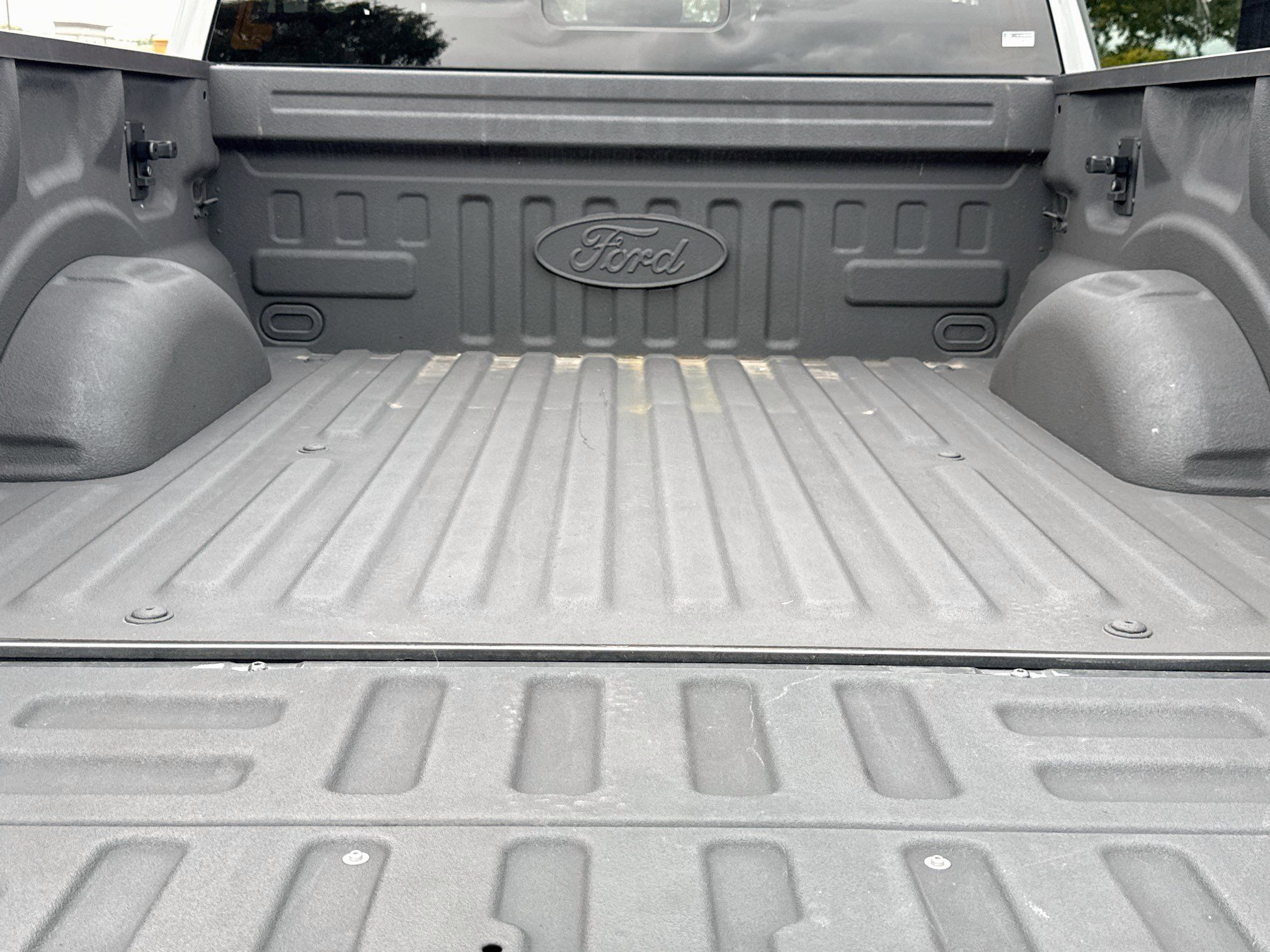 Used 2019 Ford F150 Platinum w/ Equipment Group 701A Luxury AWD/4WD image 22