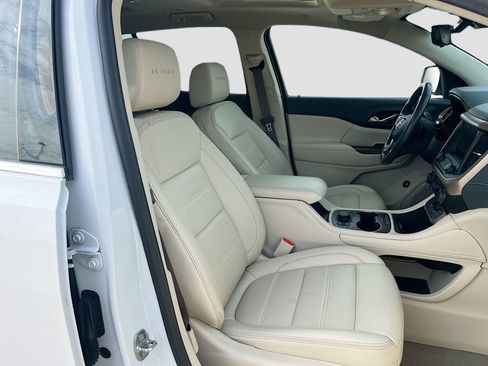 Used 2022 GMC Acadia Denali w/ Denali Ultimate Package image 31