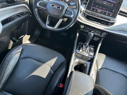 Used 2022 Jeep Compass Limited AWD/4WD image 14
