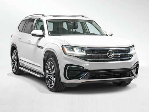 Used 2021 Volkswagen Atlas SEL R-Line image 6