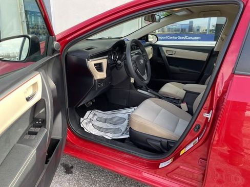 Used 2016 Toyota Corolla LE image 8