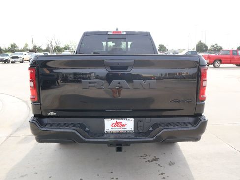 New 2026 RAM 1500 Express AWD/4WD image 21