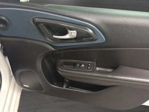 Used 2015 Chrysler 200 S w/ Navigation & Sound Group I FWD image 19