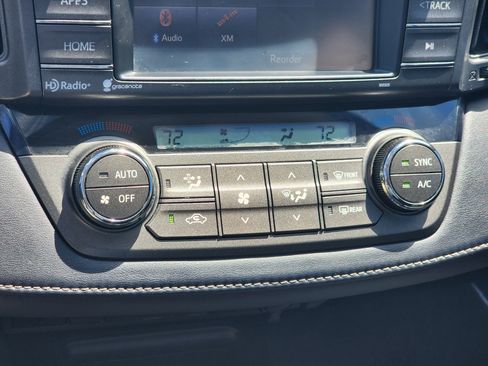 Used 2015 Toyota RAV4 XLE w/ Outdoor Package FWD image 21