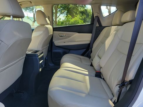 Certified 2024 Nissan Murano SL FWD image 18
