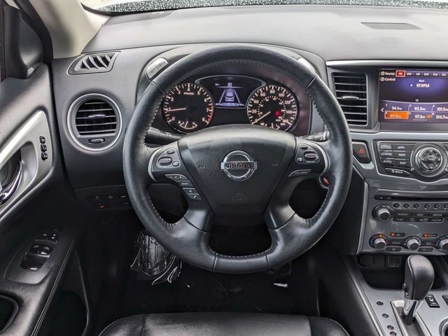 Used 2019 Nissan Pathfinder SL FWD image 17