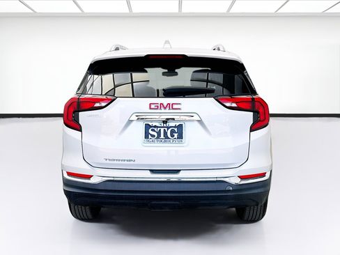 Used 2021 GMC Terrain SLT w/ Infotainment Package II FWD image 5