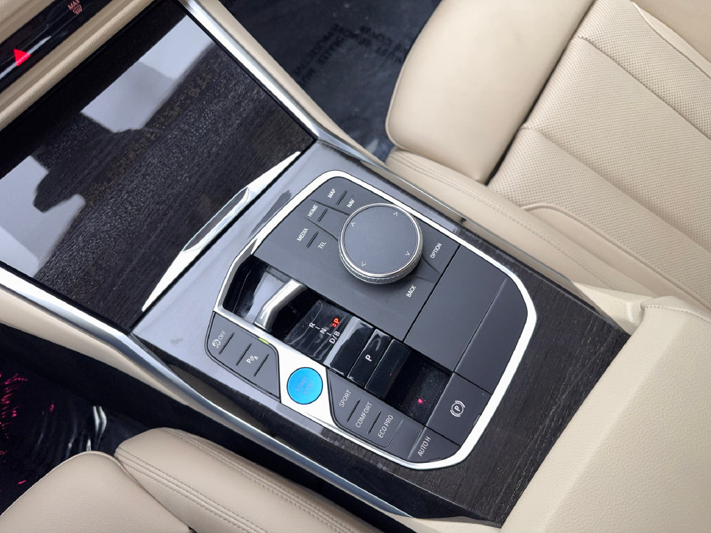 Used 2024 BMW i4 eDrive35 w/ Convenience Package RWD image 71