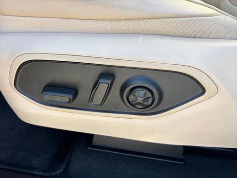 Certified 2025 Jeep Grand Cherokee Limited AWD/4WD image 50