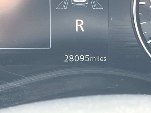 Used 2023 Nissan Kicks SR w/ SR Premium Package FWD image 38