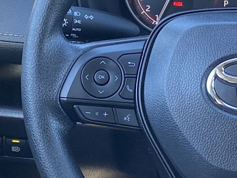 Certified 2025 Toyota RAV4 XLE image 17