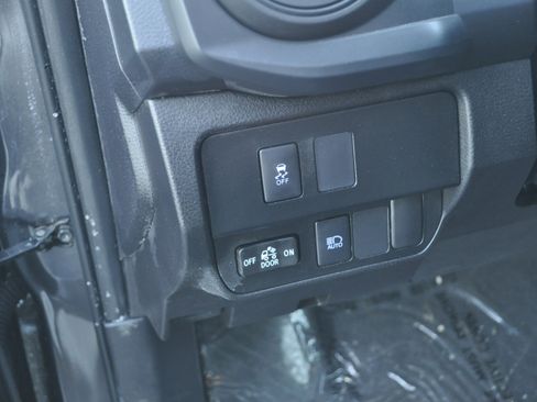 Used 2022 Toyota Tacoma SR image 16