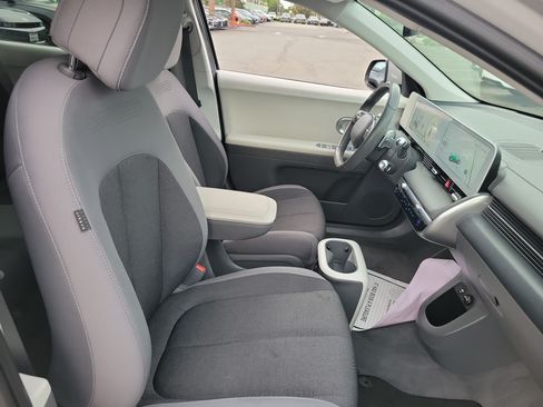Certified 2024 Hyundai Ioniq 5 SEL RWD image 20