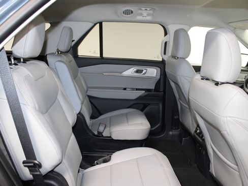 New 2026 Ford Explorer Active w/ Active Comfort Package image 31