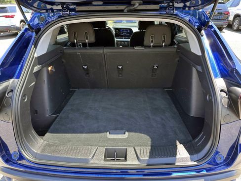 Used 2024 Chevrolet Trax LS w/ LS Convenience Package FWD image 7