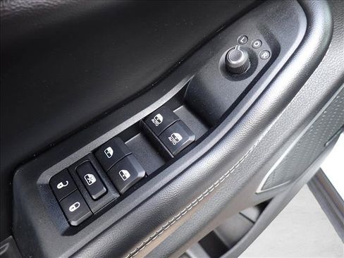 Used 2023 Jeep Grand Cherokee 4WD 4xe image 18