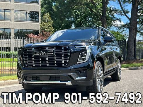 Used 2025 GMC Yukon Denali Ultimate AWD/4WD image 2