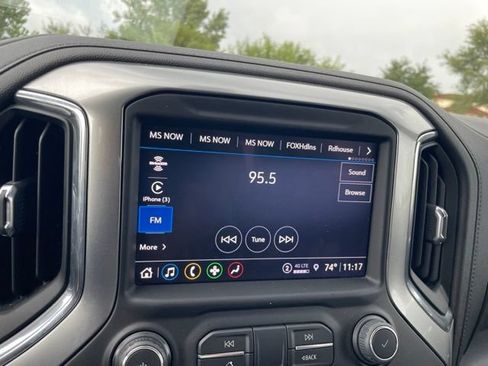 Used 2022 Chevrolet Silverado 1500 LTZ AWD/4WD image 8