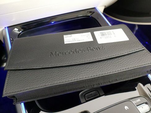 Used 2023 Mercedes-Benz GLA 250 4MATIC image 52