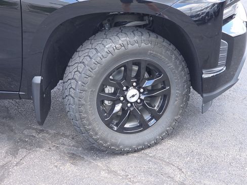 Used 2021 Chevrolet Silverado 1500 RST AWD/4WD image 24