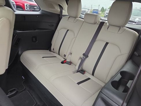Used 2024 MAZDA CX-90 3.3 Turbo w/ Premium Package AWD/4WD image 14