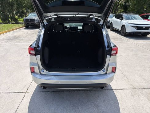 Used 2023 Ford Escape ST-Line w/ Tech Pack #1 AWD/4WD image 31