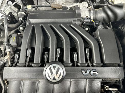 Used 2023 Volkswagen Atlas SE image 30