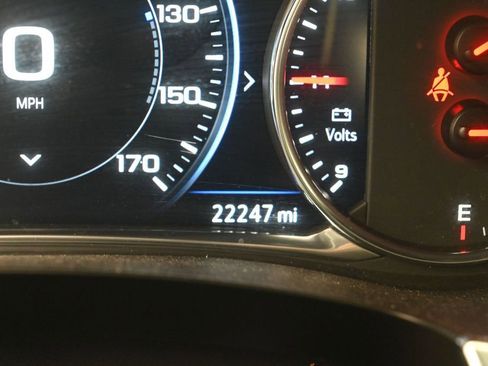 Used 2023 Chevrolet Traverse Premier w/ Redline Edition FWD image 10
