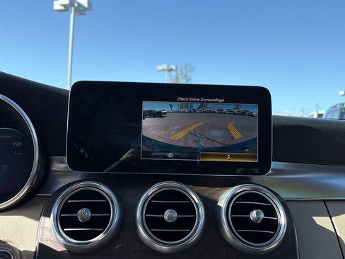 Used 2021 Mercedes-Benz C 300 4MATIC Sedan image 32