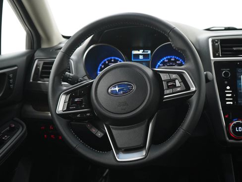 Used 2018 Subaru Outback 2.5i Limited AWD/4WD image 18