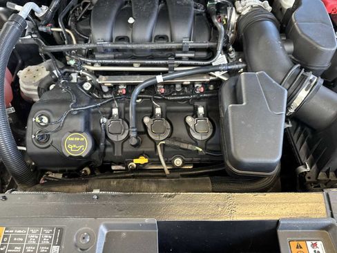 Used 2018 Ford Flex Limited w/ Equipment Group 301A FWD image 14