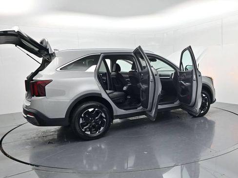 Certified 2026 Kia Sorento S AWD/4WD image 57