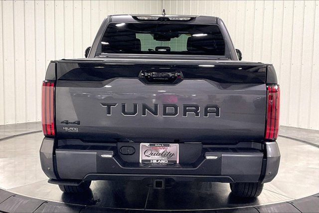 Used 2024 Toyota Tundra Platinum AWD/4WD image 4