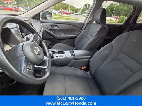 Used 2024 Nissan Rogue S FWD image 8