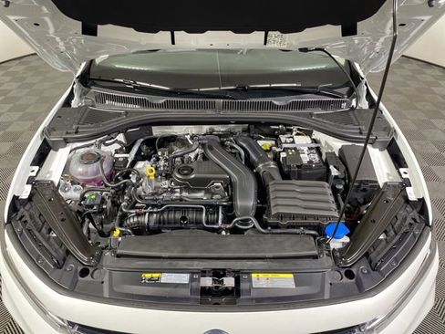 New 2026 Volkswagen Jetta SE image 32