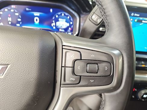 Used 2025 Chevrolet Silverado 1500 LT AWD/4WD image 25