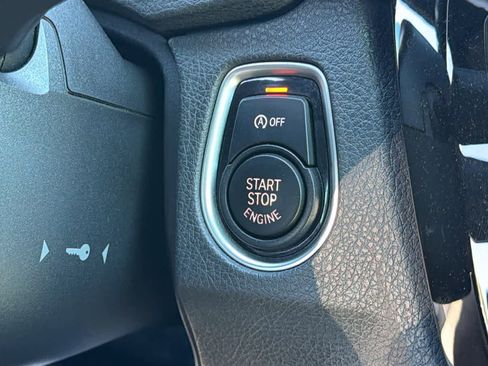 Used 2018 BMW M4 Coupe RWD image 17