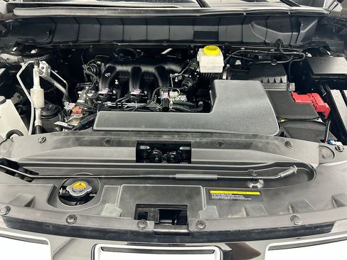 Used 2025 Nissan Pathfinder Rock Creek AWD/4WD image 27