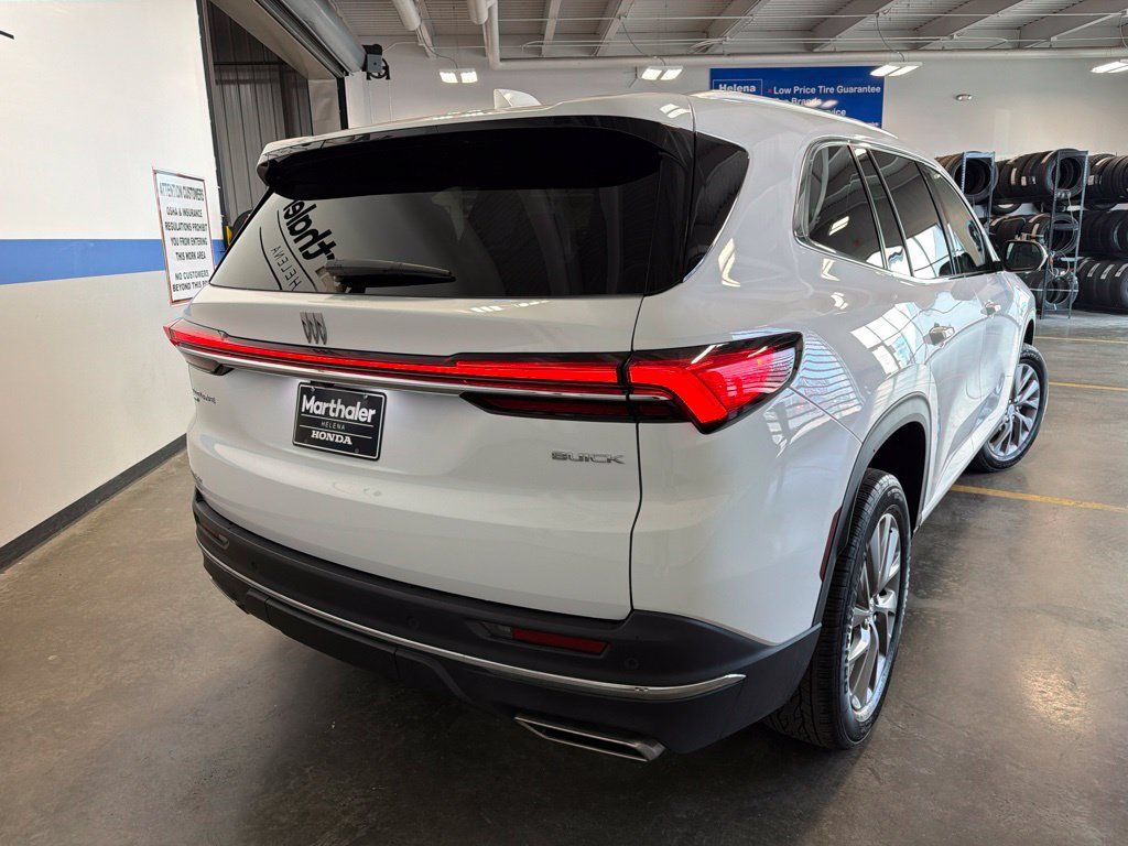 Used 2026 Buick Enclave Preferred AWD/4WD image 5