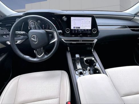 Used 2024 Lexus RX 350 FWD w/ Technology Package image 14