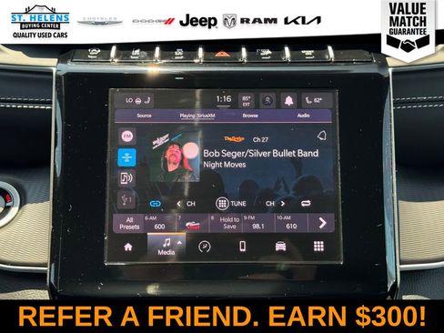 Certified 2025 Jeep Grand Cherokee Altitude AWD/4WD image 25