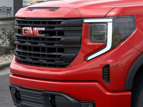 New 2026 GMC Sierra 1500 Elevation image 13