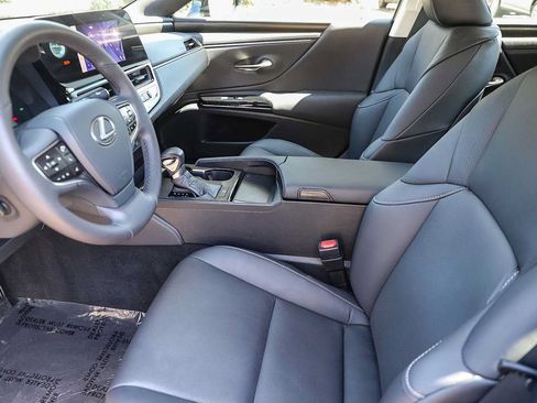 Used 2023 Lexus ES 350 w/ Premium Package FWD image 17