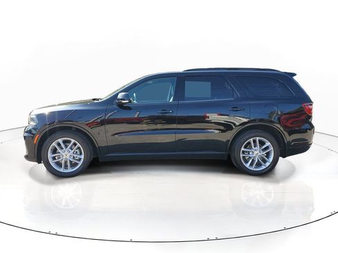Used 2024 Dodge Durango GT RWD image 2