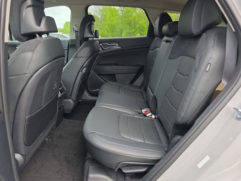 New 2026 Kia Sportage SX FWD image 11
