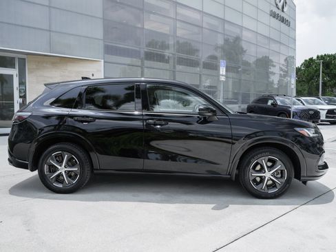 Used 2024 Honda HR-V EX-L image 25