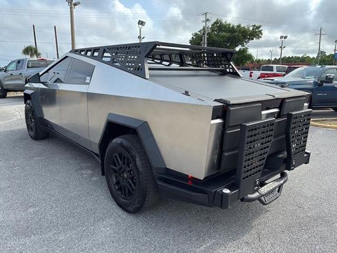 Used 2025 Tesla Cybertruck Cyberbeast AWD/4WD image 8
