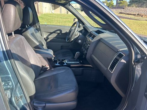 Used 2012 Ford Escape Limited FWD image 13