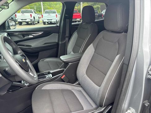 Used 2025 Chevrolet TrailBlazer LT AWD/4WD image 10